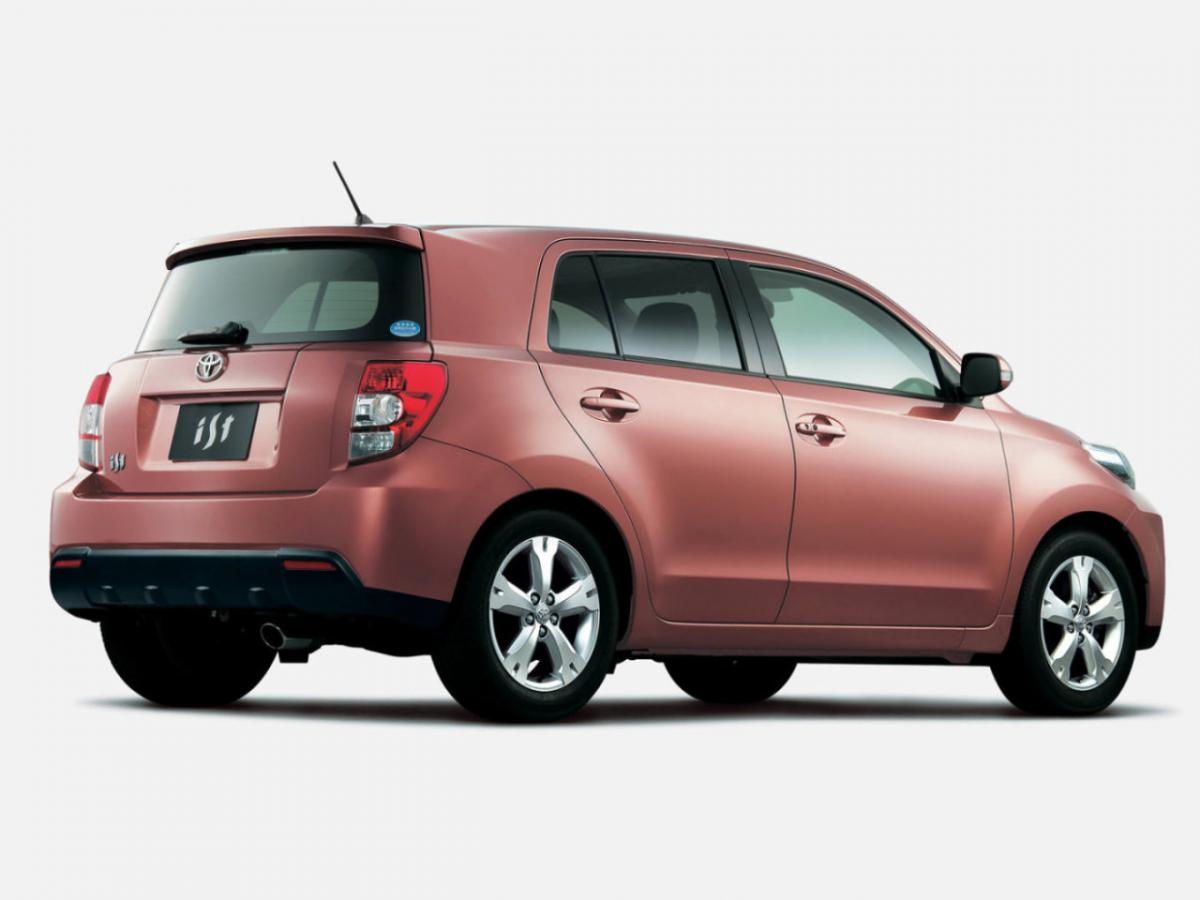 Toyota Ist technical specifications and fuel economy